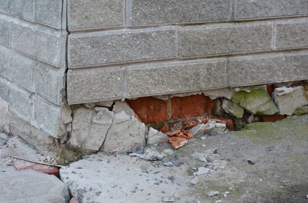 Cost of Foundation Settlement Repair in Brandon